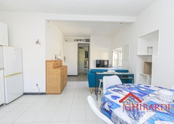 2.3 SALA.jpg - Appartamento VIA R.A.VIGNA 8, Genova - foto 6