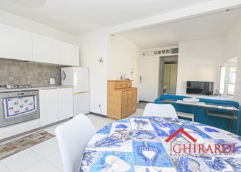 3.1 CUCINA.jpg - Appartamento VIA R.A.VIGNA 8, Genova - foto 9