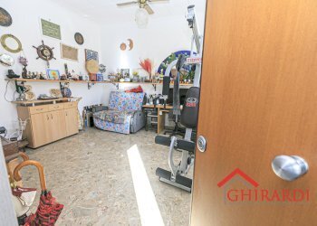 1.0 INGRESSO.jpg - Villa Trifamiliare Via Sergio Piombelli 28, Genova - foto 2