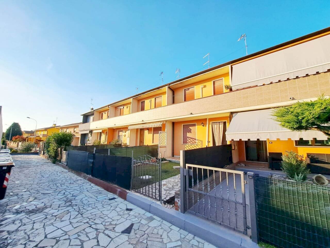 esterno - Villa a Schiera Rovigo - foto 2