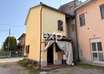 Casa indipendente Via Umberto I, Lungavilla - foto 3