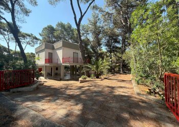 Foto 1 - Villa Via Piantata Tarantofalo
 
10, Massafra - foto 1
