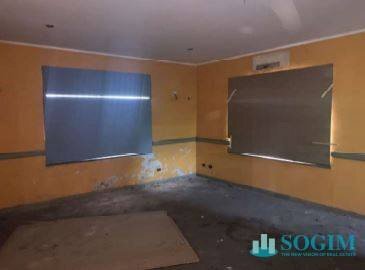 Foto 3 - Negozio Via Rivolta
 
2, Cassano d'Adda - foto 3