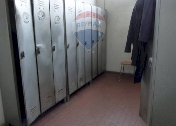 Camera / camera da letto - Capannone Via Labriola
 
27, Borgo Ticino - foto 20