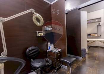 Camera / camera da letto - Attività Commerciale Piazza Carlo Mainardi
 
1, Abbiategrasso - foto 30