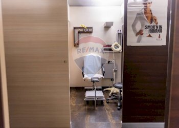 Ufficio - Attività Commerciale Piazza Carlo Mainardi
 
1, Abbiategrasso - foto 33