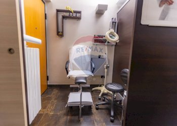 Ufficio - Attività Commerciale Piazza Carlo Mainardi
 
1, Abbiategrasso - foto 37