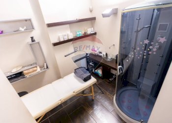 Bagno - Attività Commerciale Piazza Carlo Mainardi
 
1, Abbiategrasso - foto 42