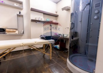 Bagno - Attività Commerciale Piazza Carlo Mainardi
 
1, Abbiategrasso - foto 46