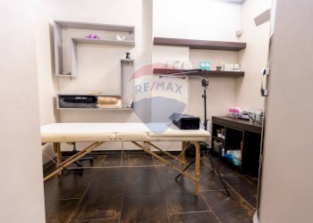 Ufficio - Attività Commerciale Piazza Carlo Mainardi
 
1, Abbiategrasso - foto 48