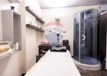 Bagno - Attività Commerciale Piazza Carlo Mainardi
 
1, Abbiategrasso - foto 49