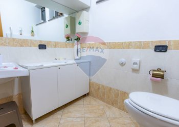 Bagno - Attività Commerciale Piazza Carlo Mainardi
 
1, Abbiategrasso - foto 56