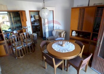 Sala da pranzo - Casa indipendente via dei Lori
 
5, Luino - foto 5