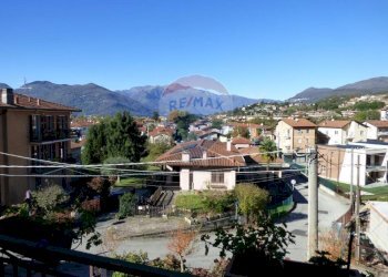 Balcone - Casa indipendente via dei Lori
 
5, Luino - foto 24