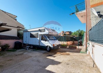 Terrazza - Quadrilocale VIA ANIENE
 
28/A, Guidonia Montecelio - foto 30