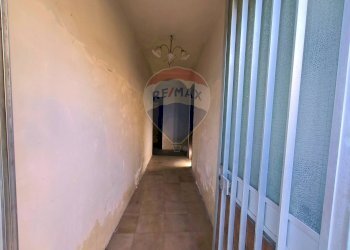 Hall / corridoio - Appartamento Via Napoli
 
5, Giardini-Naxos - foto 3