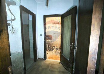 Hall / corridoio - Appartamento Via Napoli
 
5, Giardini-Naxos - foto 14