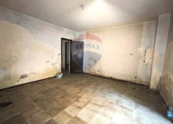 Stanza vuota - Appartamento Via Napoli
 
5, Giardini-Naxos - foto 20