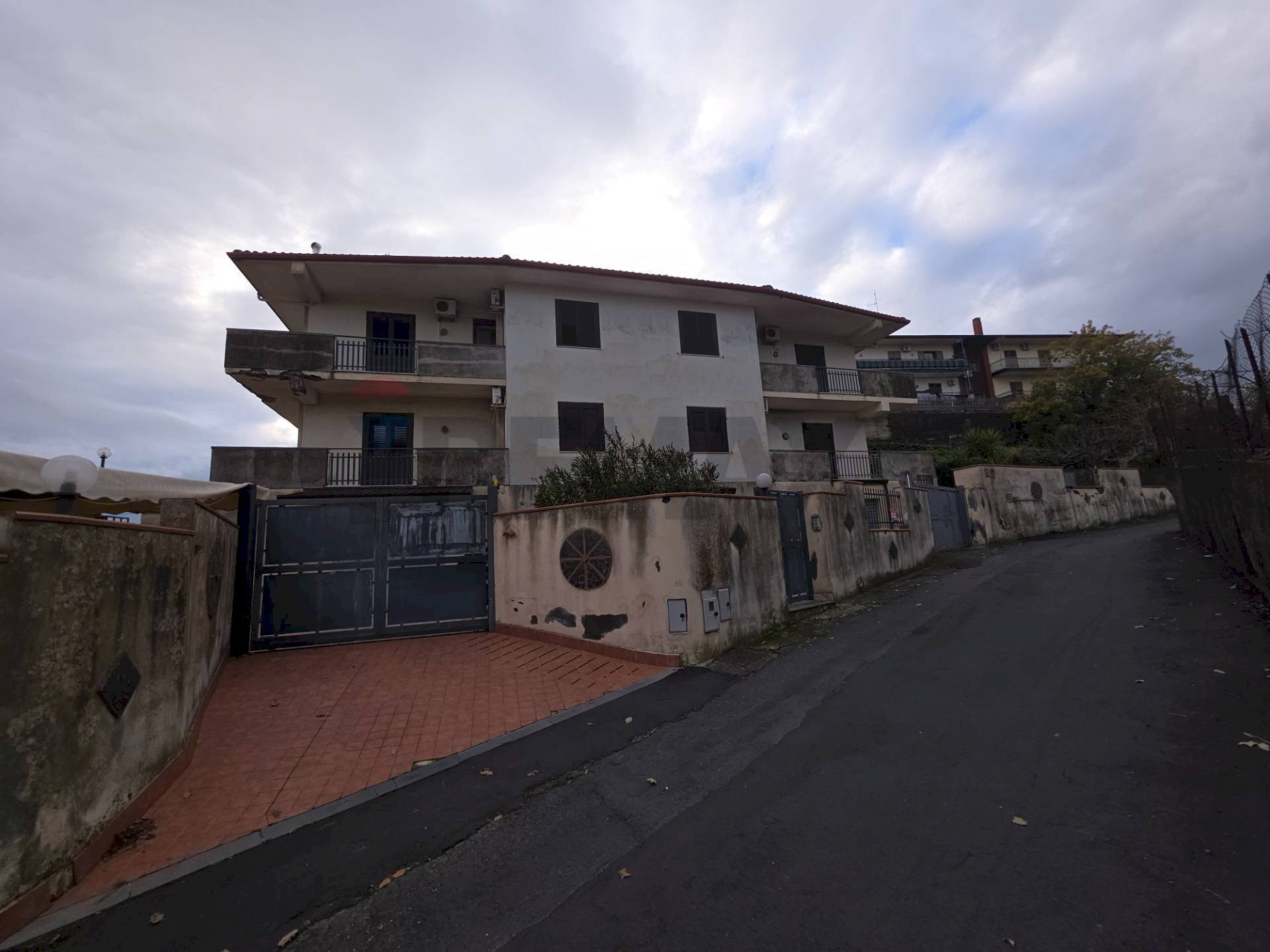 Edificio all\'aperto - Casa semi indipendente Via Pulei
 
67/B, Mascalucia - foto 2