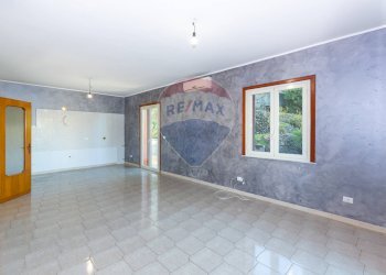 Stanza vuota - Casa semi indipendente Via Pulei
 
67/B, Mascalucia - foto 14