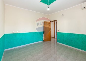 Stanza vuota - Casa semi indipendente Via Pulei
 
67/B, Mascalucia - foto 17