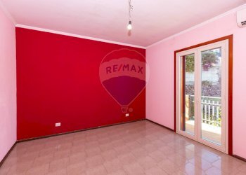 Stanza vuota - Casa semi indipendente Via Pulei
 
67/B, Mascalucia - foto 38