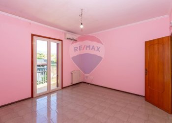Stanza vuota - Casa semi indipendente Via Pulei
 
67/B, Mascalucia - foto 40