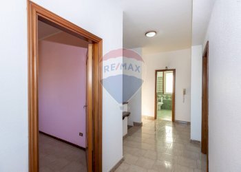 Hall / corridoio - Casa semi indipendente Via Pulei
 
67/B, Mascalucia - foto 47