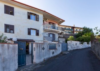 Edificio all\'aperto - Casa semi indipendente Via Pulei
 
67/B, Mascalucia - foto 55