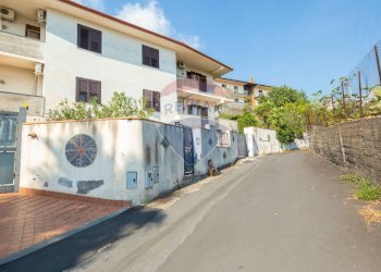 Edificio all\'aperto - Casa semi indipendente Via Pulei
 
67/B, Mascalucia - foto 56