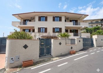 Casa all\'aperto - Casa semi indipendente Via Pulei
 
67/B, Mascalucia - foto 1