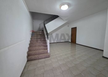 Scale - Casa semi indipendente Via Pulei
 
67/B, Mascalucia - foto 35