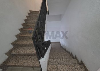 Scale - Casa semi indipendente Via Pulei
 
67/B, Mascalucia - foto 43