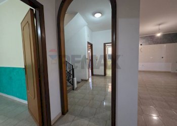 Hall / corridoio - Casa semi indipendente Via Pulei
 
67/B, Mascalucia - foto 79