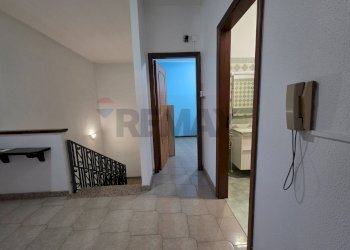 Hall / corridoio - Casa semi indipendente Via Pulei
 
67/B, Mascalucia - foto 117