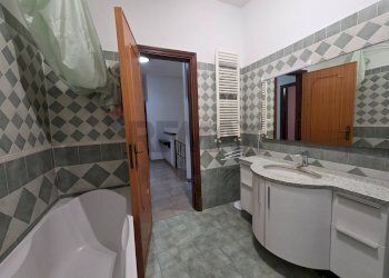 Bagno - Casa semi indipendente Via Pulei
 
67/B, Mascalucia - foto 123