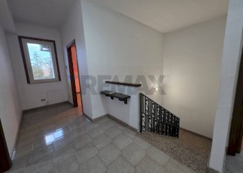 Hall / corridoio - Casa semi indipendente Via Pulei
 
67/B, Mascalucia - foto 136