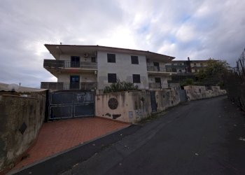 Edificio all\'aperto - Casa semi indipendente Via Pulei
 
67/B, Mascalucia - foto 161