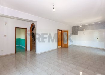 Stanza vuota - Casa semi indipendente Via Pulei
 
67/B, Mascalucia - foto 178