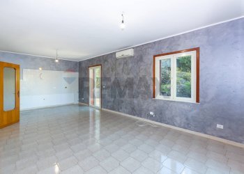 Stanza vuota - Casa semi indipendente Via Pulei
 
67/B, Mascalucia - foto 179