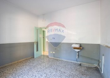 Stanza vuota - Appartamento VIA NECROPOLI GROTTICELLE
 
13, Siracusa - foto 14