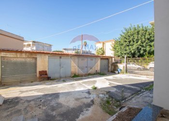 Terrazza - Appartamento VIA NECROPOLI GROTTICELLE
 
13, Siracusa - foto 22