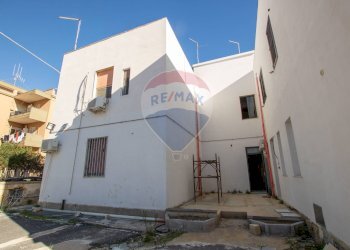 Casa all\'aperto - Appartamento VIA NECROPOLI GROTTICELLE
 
13, Siracusa - foto 25