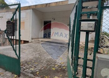 Edificio all\'aperto - Villa VIA SANTA MARIA DI GESU'
 
20, Caltagirone - foto 2