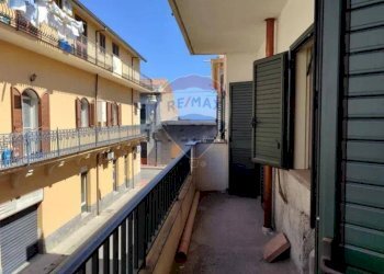 Balcone - Trilocale via della verdura
 
7, Furci Siculo - foto 1