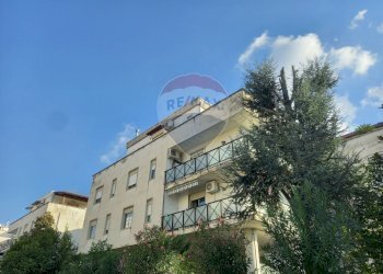 Edificio all\'aperto - Appartamento Via Pietro Mascagni
 
1, Caserta - foto 4