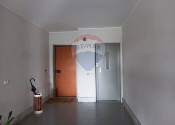 Stanza vuota - Appartamento Via Pietro Mascagni
 
1, Caserta - foto 7