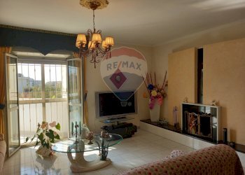 Soggiorno - Appartamento Via Pietro Mascagni
 
1, Caserta - foto 14