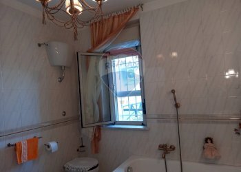 Bagno - Appartamento Via Pietro Mascagni
 
1, Caserta - foto 26