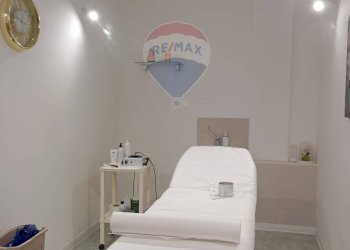 Camera / camera da letto - Locale Commerciale Via Del Lavoro
283, Santa Maria Capua Vetere - foto 5